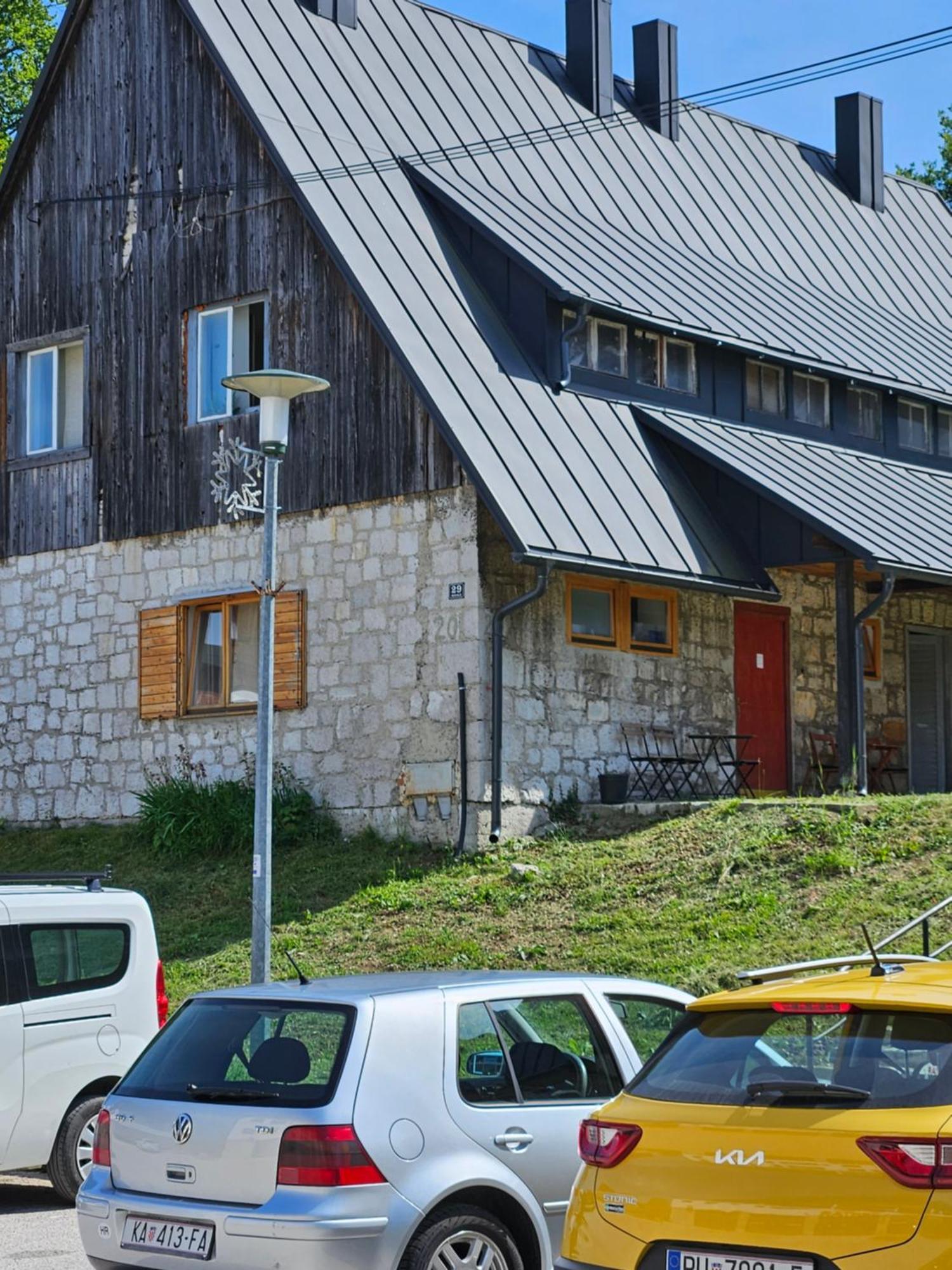 Sunce Plitvica Daire Plitvička Jezera Dış mekan fotoğraf